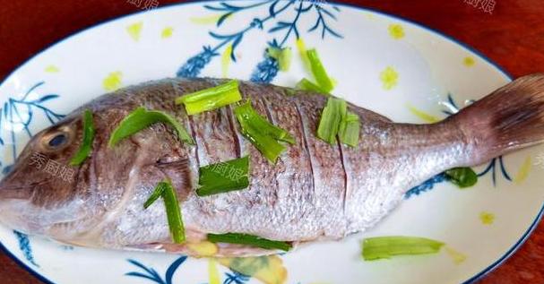 带鱼腌制无料酒替代法及去腥技巧